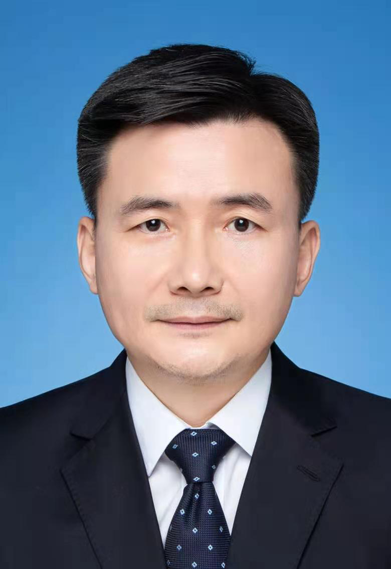 王策飞