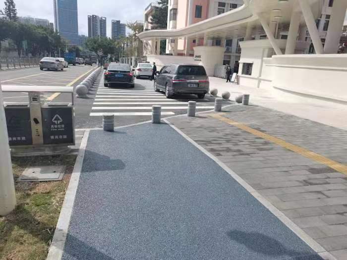 pg电子官网
整治校园周边道路隐患迎“开学季”，全力为开学保驾护航！(1).jpg