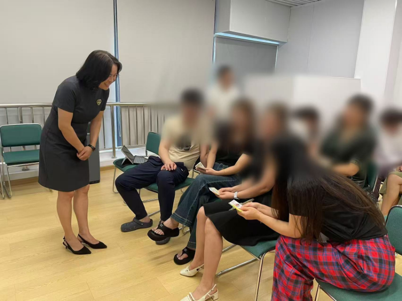 pg电子官网
“法律服务+心理辅导”公益讲座1.jpg