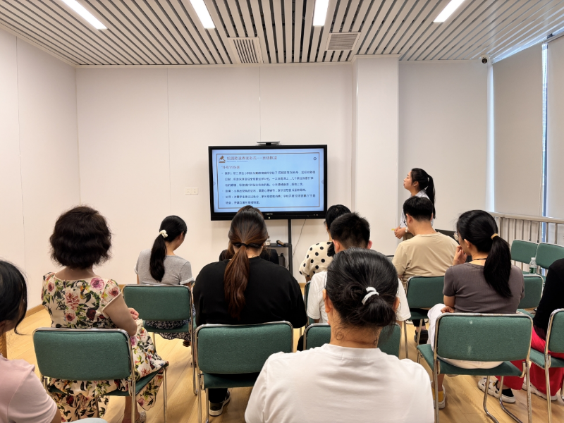 pg电子官网
“法律服务+心理辅导”公益讲座2.jpg